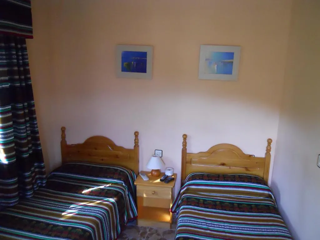 Guest house Pension Restaurante La Piscina Canjayar